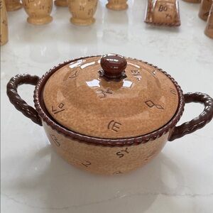 Montana Silversmiths serving bowl with lid and handles.